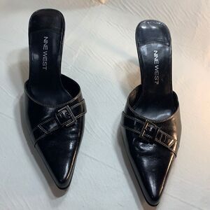 Nine West Black 3 Inch Heel Leather Upper Sexy Slimming Pointed Toe Woman 8 Med